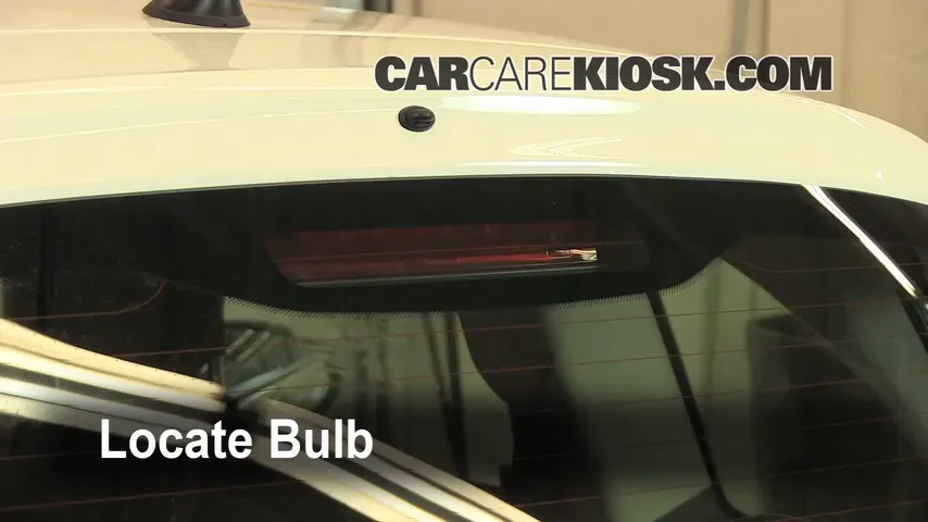 2012 Fiat 500 Pop 1.4L 4 Cyl. Lights Center Brake Light (replace bulb)